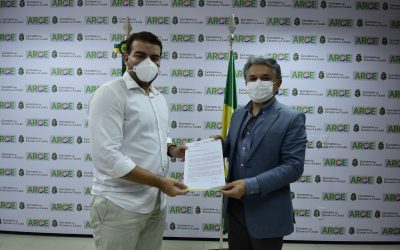 Cagece entrega estudos de capacidade econômico-financeira para a Arce