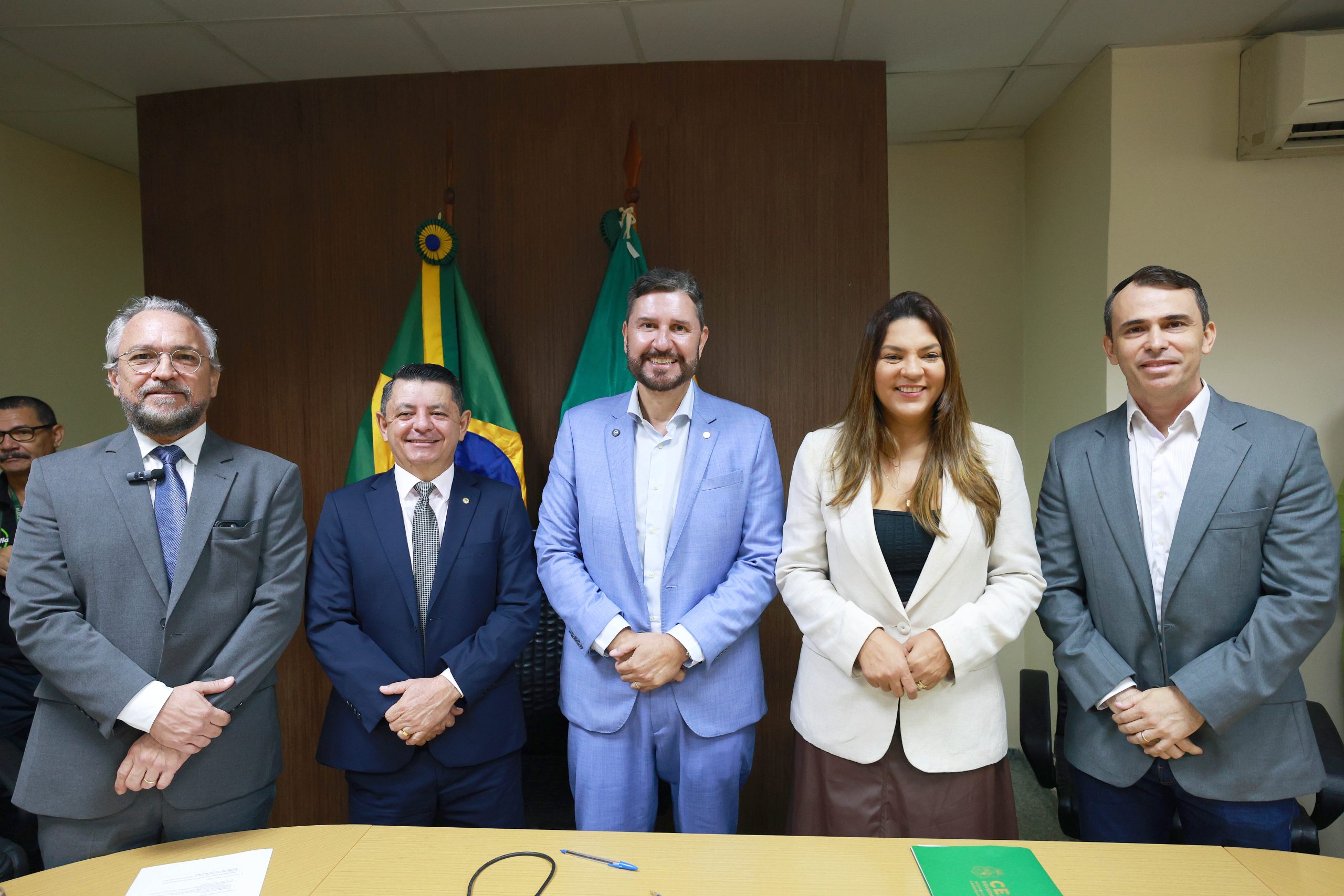 Cagece renova compromisso com a Coleta Seletiva Solidária Cagece renova compromisso com a Coleta Seletiva Solidária