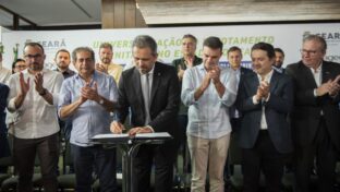 Governo do Ceará e Cagece assinam contrato de Parceria Público-Privada para universalizar esgotamento sanitário em 17 municípios