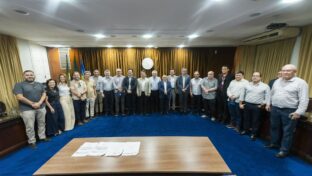 Cagece firma cooperação com Centro Estratégico de Excelência em Políticas de Águas e Secas (CEPAS) da UFC