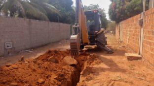 Obras de esgotamento sanitário na Prainha entram em fase de operação assistida