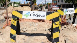 Avenida Leste Oeste recebe obra de substituição da rede de esgoto