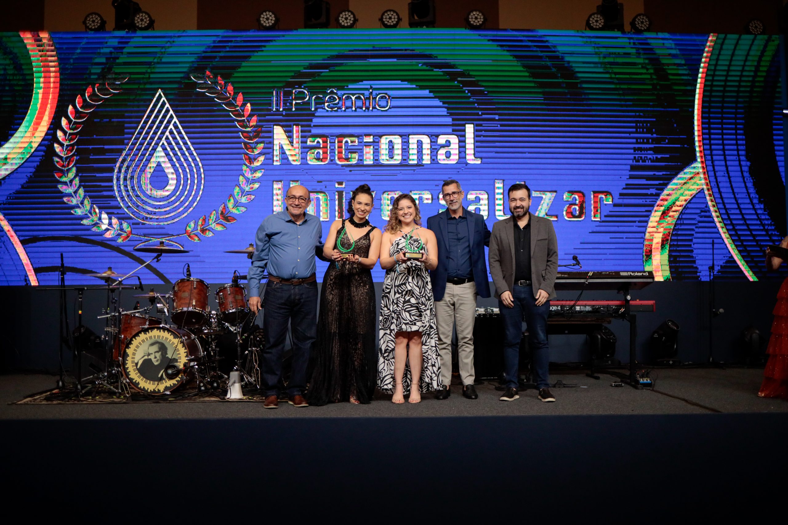 Cagece é a companhia mais premiada no II Prêmio Universalizar